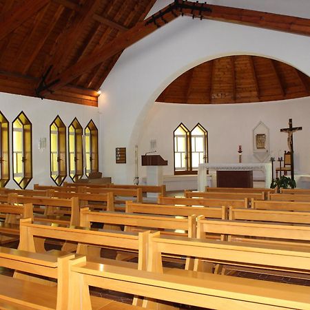 Centro Di Spiritualita Maria Candida Armeno Kültér fotó