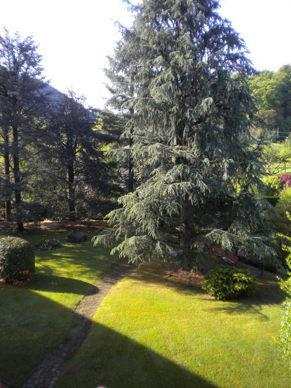 Centro Di Spiritualita Maria Candida Armeno Kültér fotó
