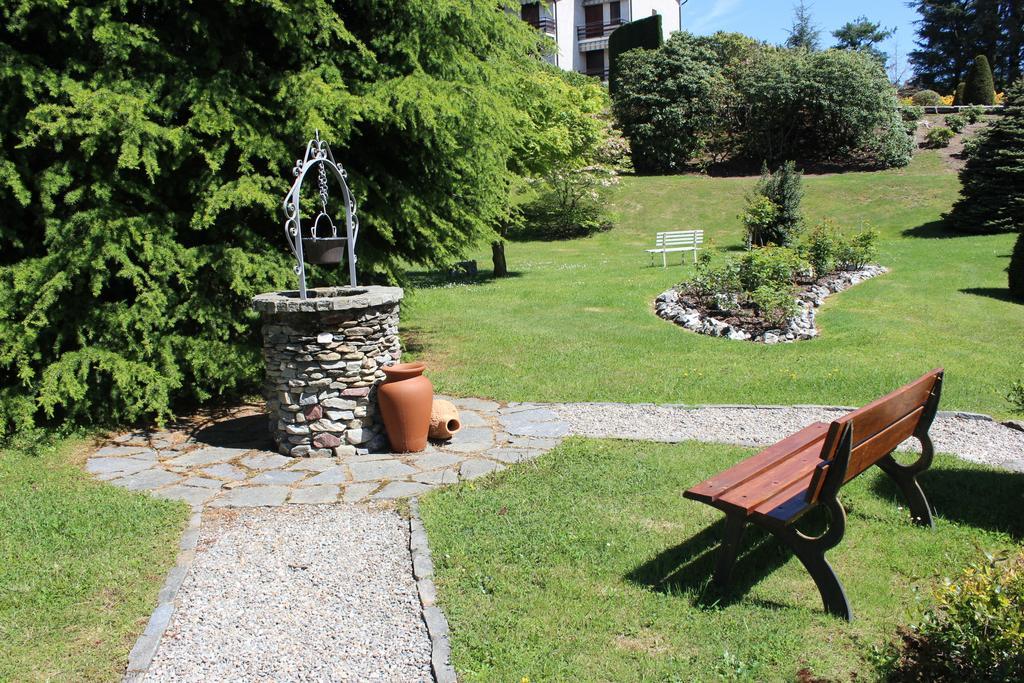 Centro Di Spiritualita Maria Candida Armeno Kültér fotó
