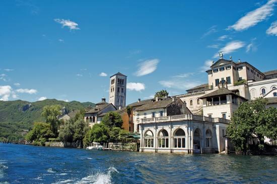 Centro Di Spiritualita Maria Candida Armeno Kültér fotó