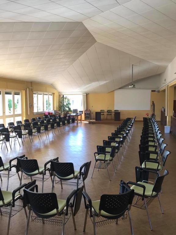 Centro Di Spiritualita Maria Candida Armeno Kültér fotó