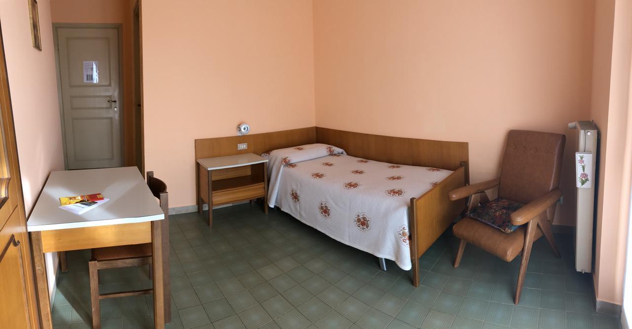 Centro Di Spiritualita Maria Candida Armeno Kültér fotó